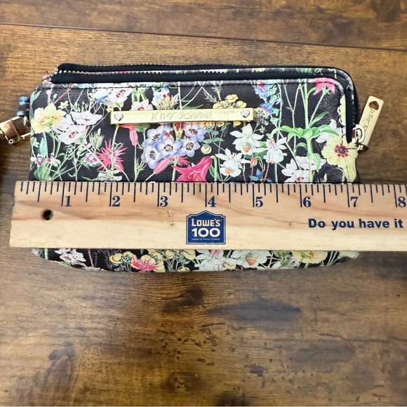 Betsey Johnson Double Pouch Wristlet Clutch Black Floral Print Purse Zip Around - Picture 6 of 8
